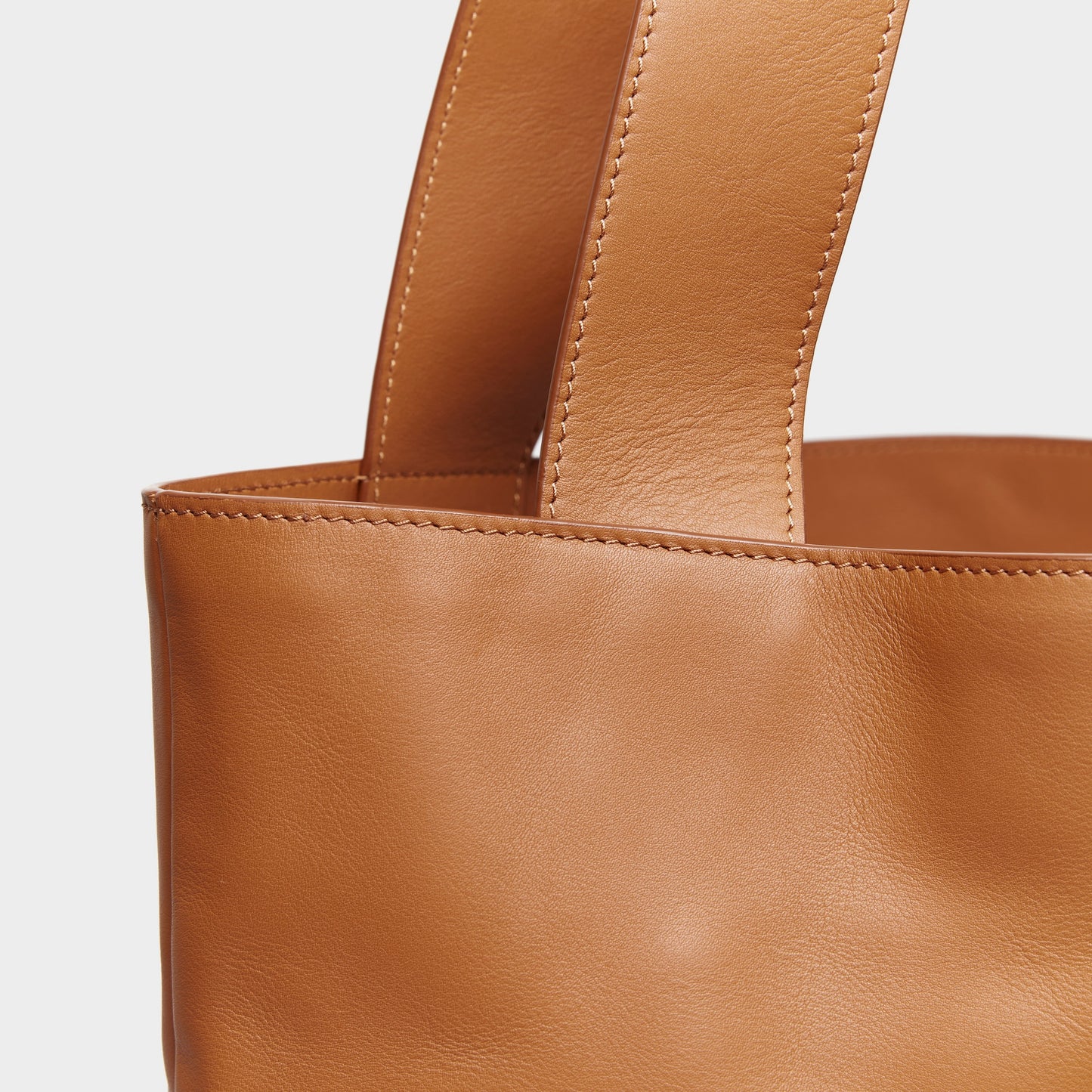 URBAN TOTE