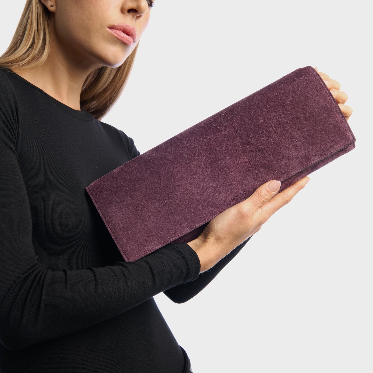 LUXECLASP CLUTCH SUEDE