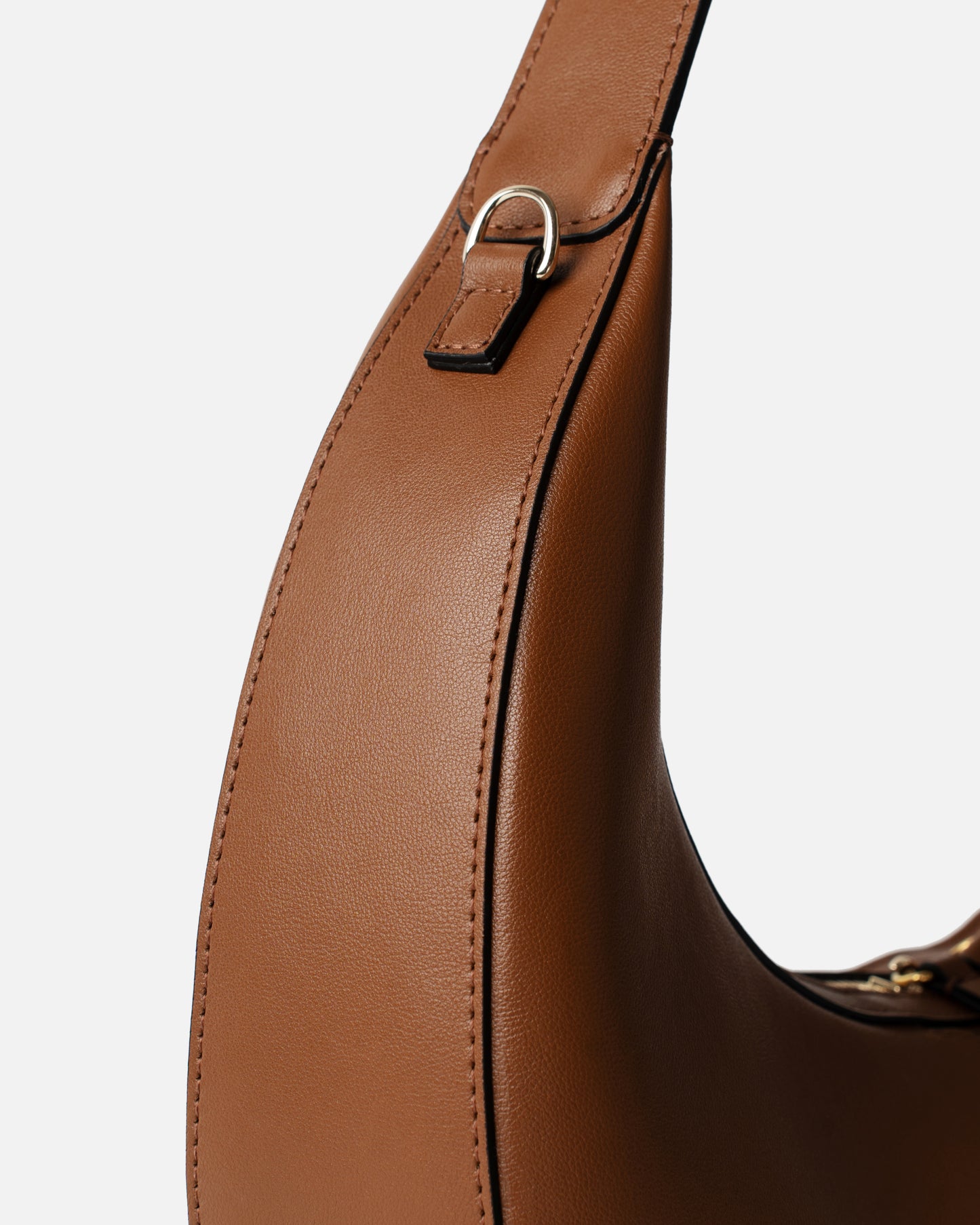 Studio Flo Logo on Moon Loop cognac Leather bag