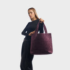 Urban Tote — Shopper aus Veloursleder — violett