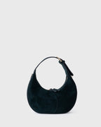 Moon Loop Mini — Schultertasche aus Veloursleder — waldgrün